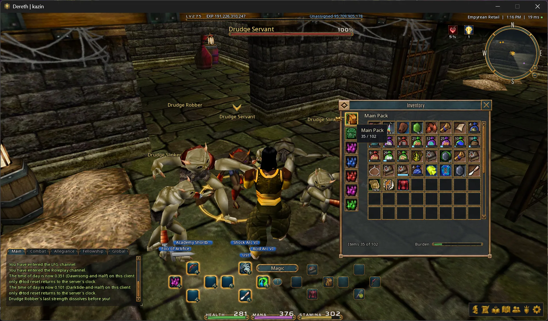 The same moment in gamepad mode, with a cross-shaped hotbar and a cursor in the inventory